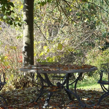 Bed & Breakfast Cascina Nel Bosco 3*