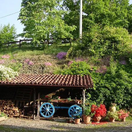 Cascina Nel Bosco 3* Moncucco Torinese