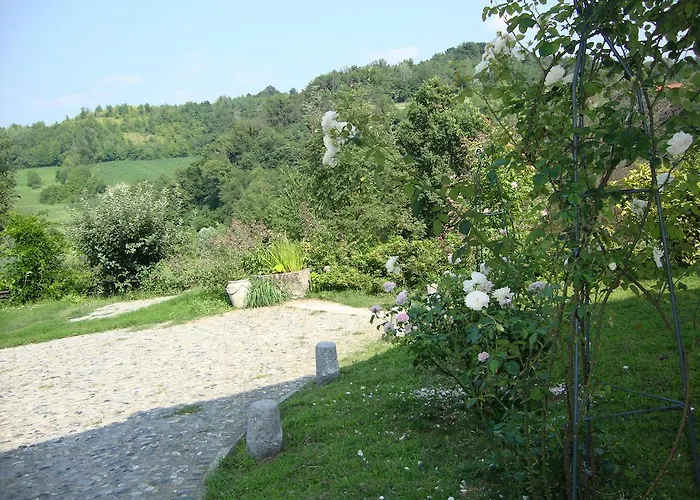 Frühstückspension Cascina Nel Bosco 3*